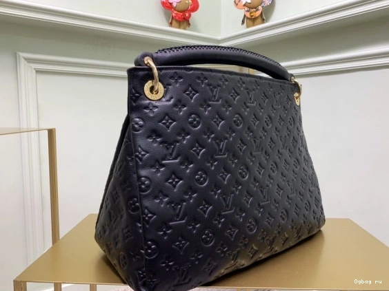 LOUIS ARTSY VUITTON 0720